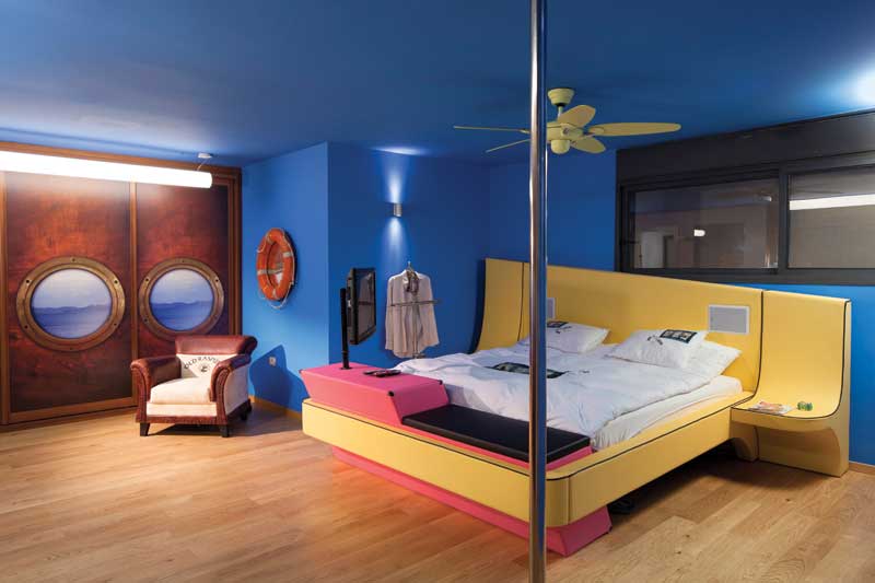 חדר שינה בעיצוב סיפון